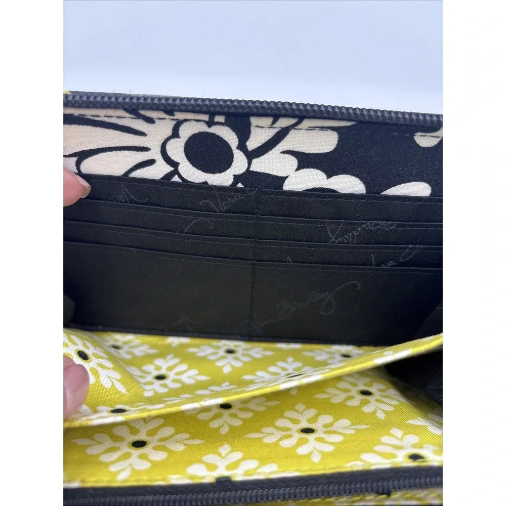 Vera Bradley Accordion Wallet‎ BAROQUE Accordian